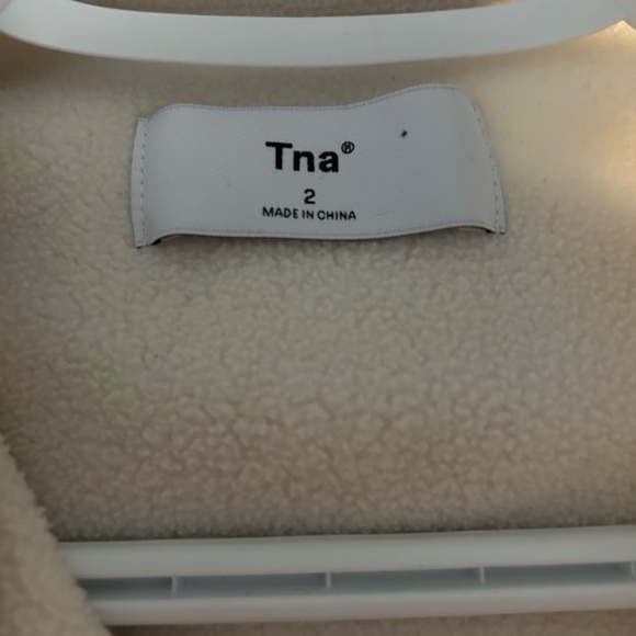 Cream Tna Aritzia Polar Fleece Shacket - Size 2 - Picture 3 of 3